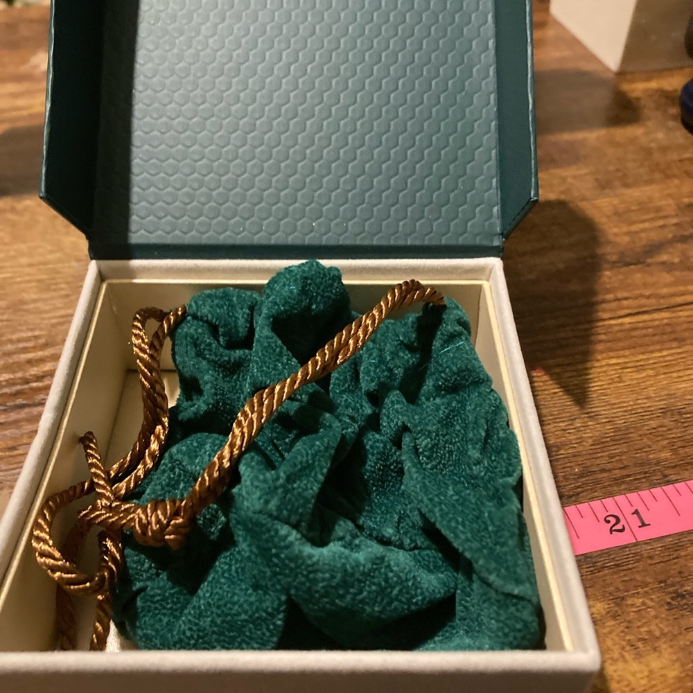 JAI leather and sterling silver heart and paws bracelet - Picture 9 of 10